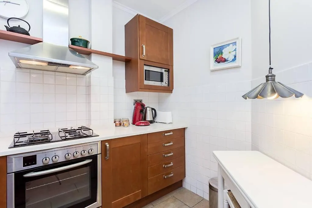 Central 2 Bedroom By Sagrada Familia Barcelona 0*,