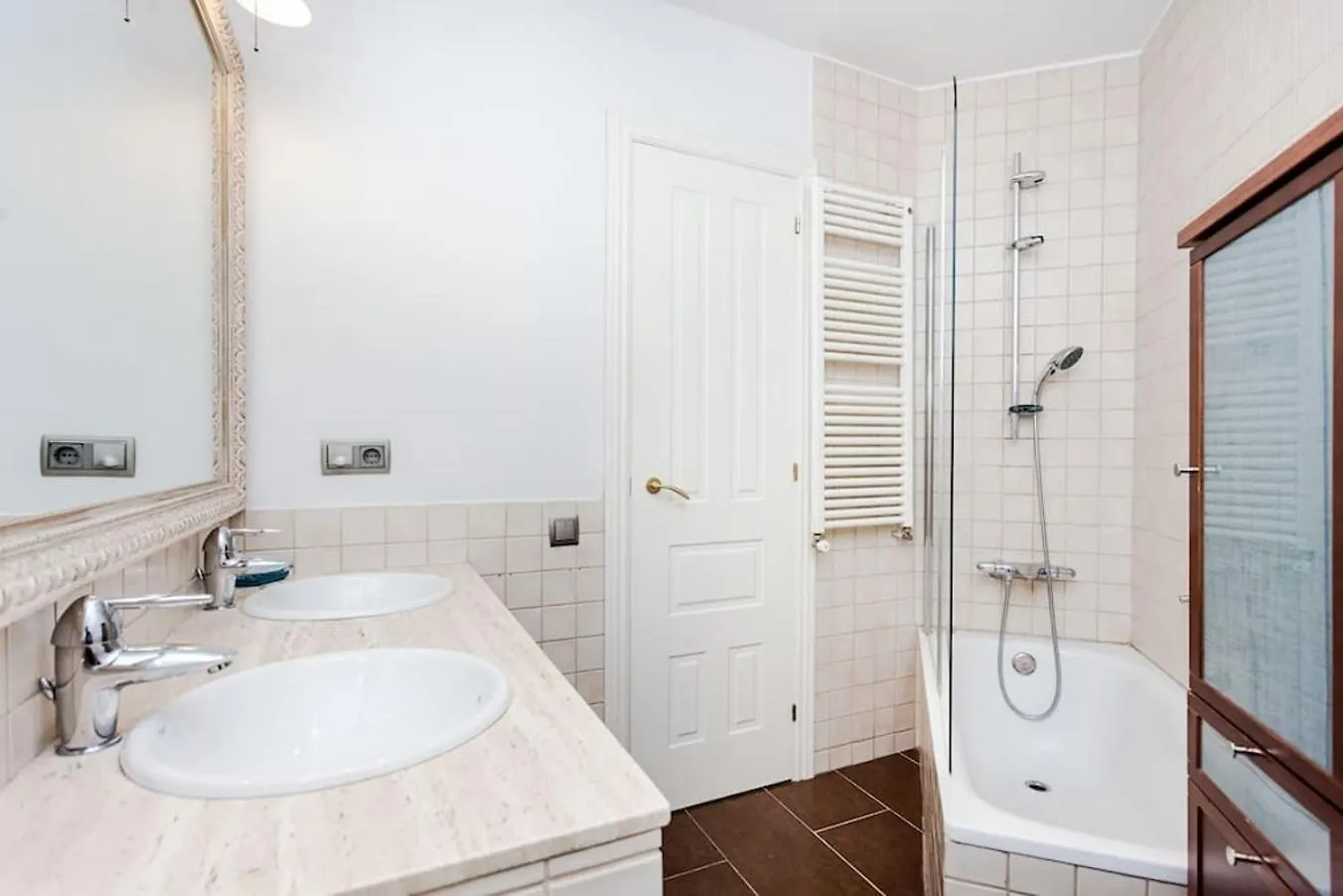 Apartment Central 2 Bedroom By Sagrada Familia Barcelona